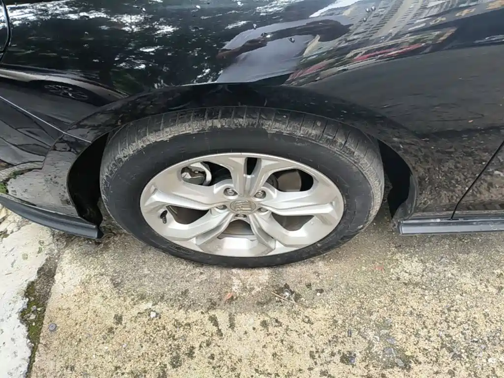 Honda Accord — миниатюра 23