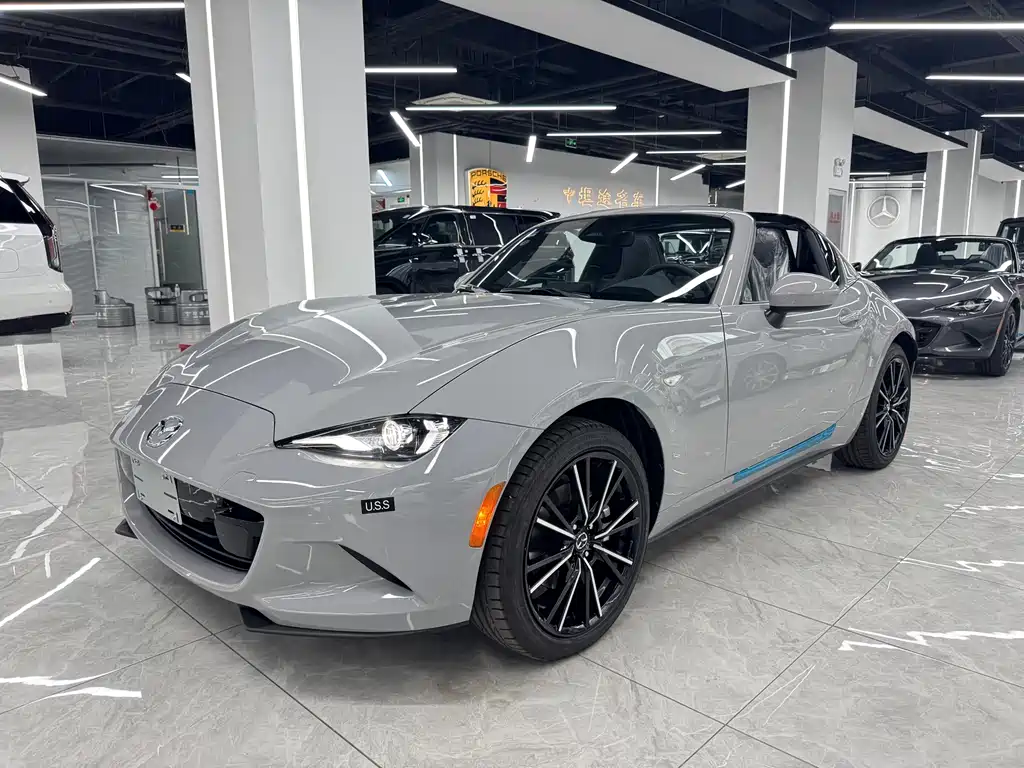 Mazda MX-5 0