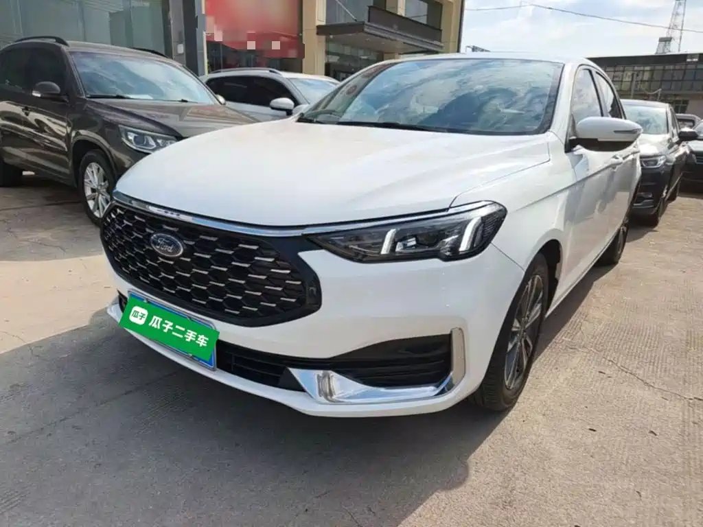 Ford Escort 2021