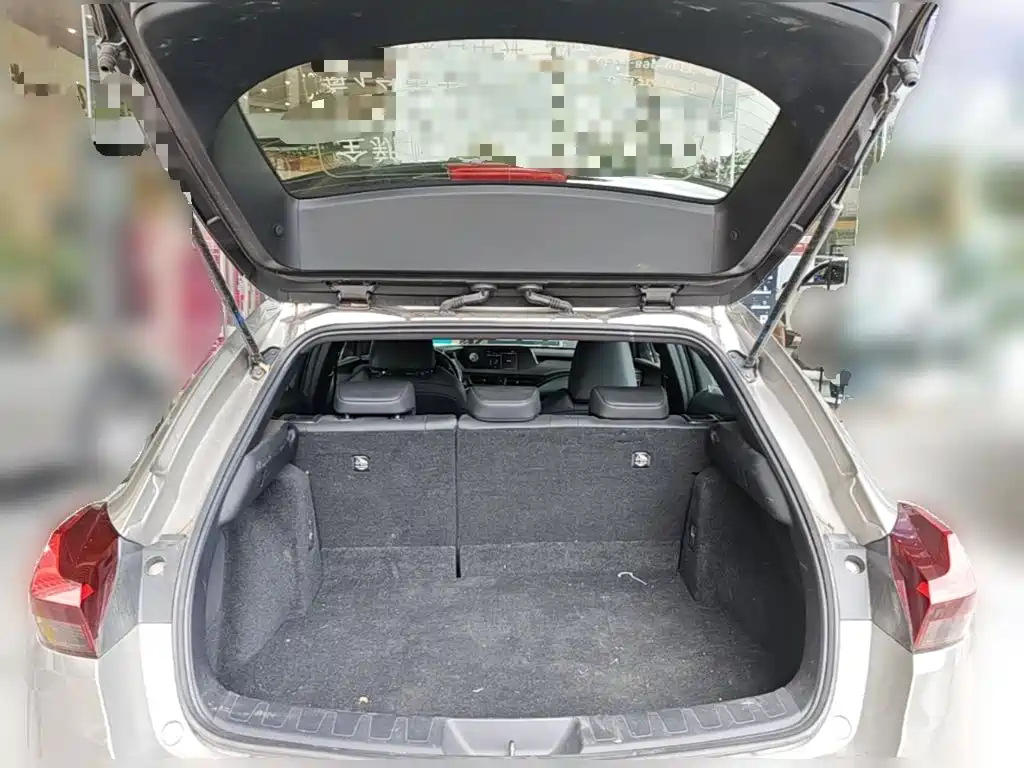 Lexus UX New Energy — миниатюра 24