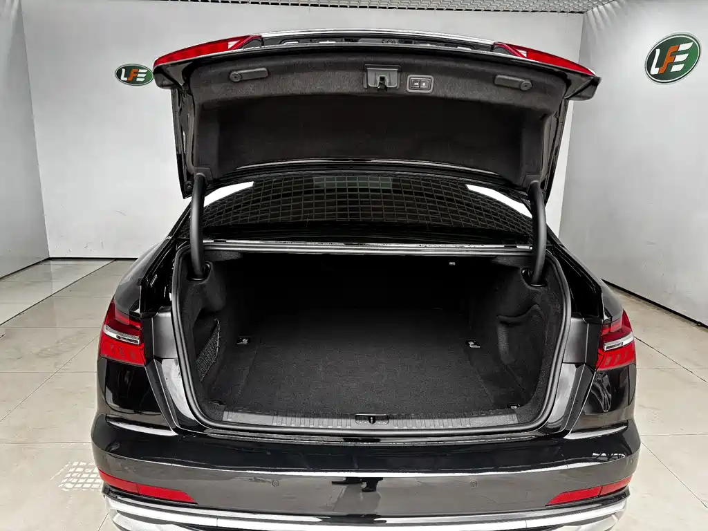 Audi A6L — миниатюра 26