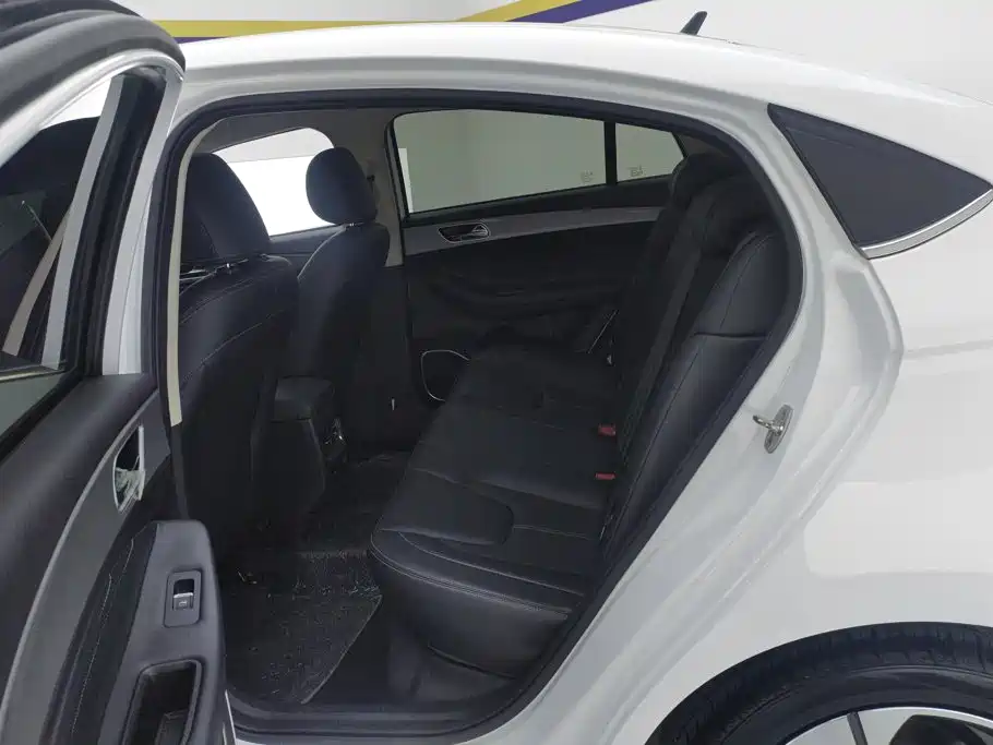 Chery Arrizo 5 — миниатюра 11