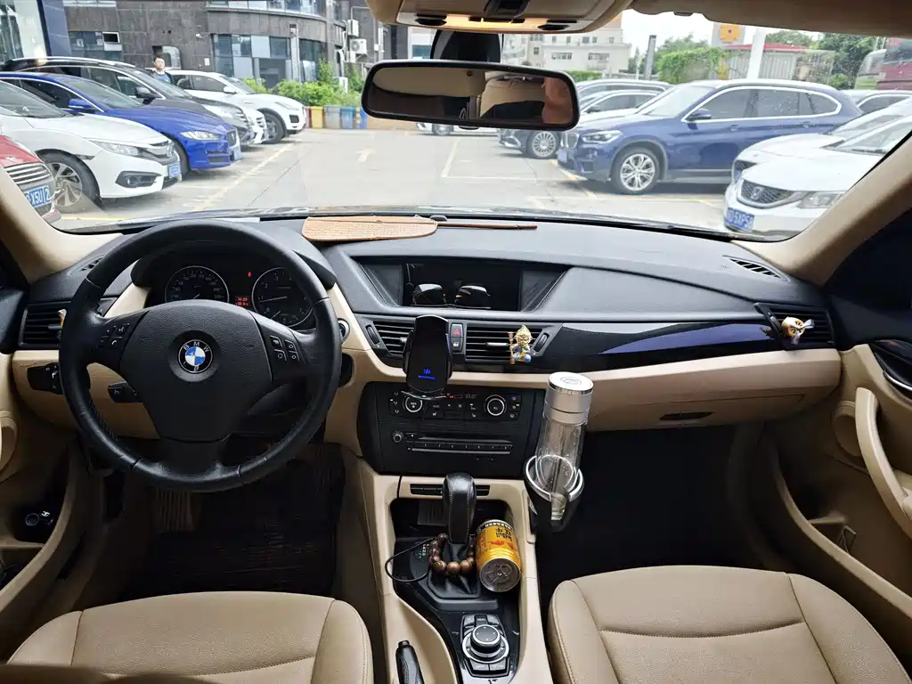 BMW X1 2012 xDrive20i