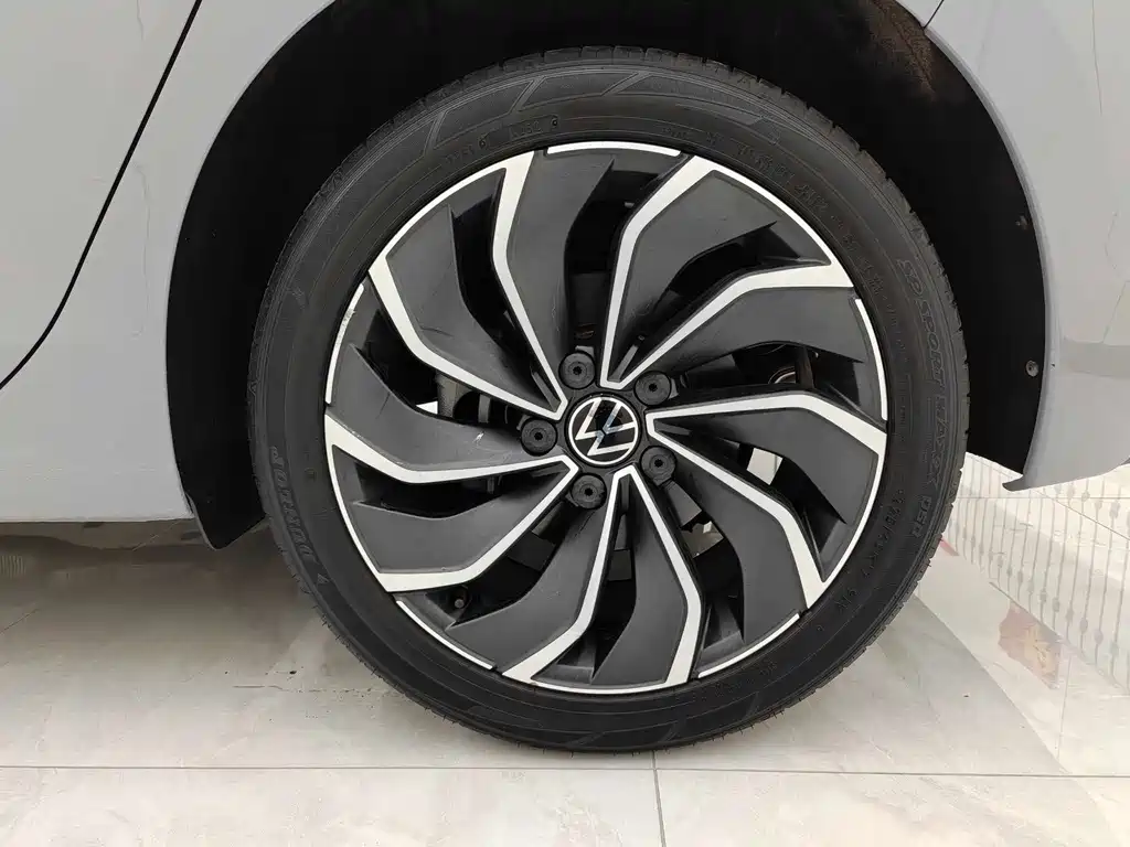 Volkswagen Golf — миниатюра 17