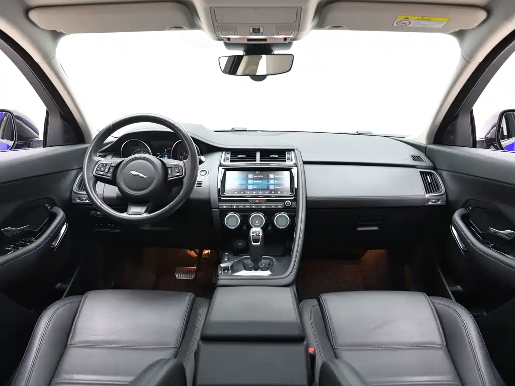 Jaguar E-PACE — миниатюра 14