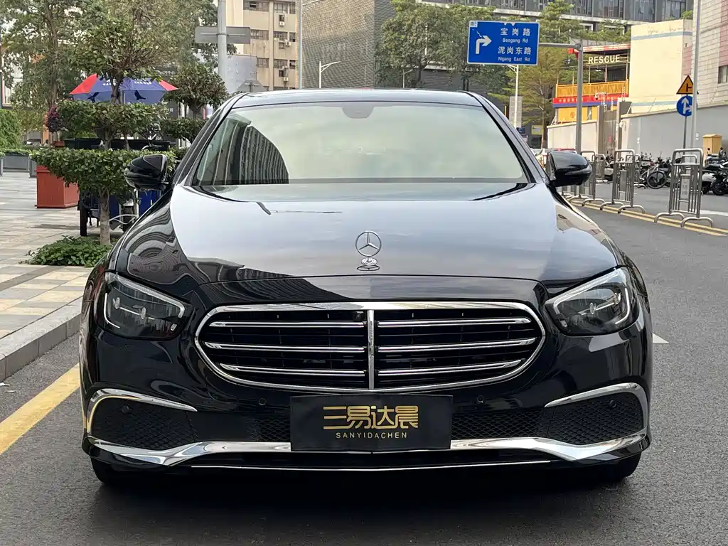 Mercedes-Benz E-Class 2023
