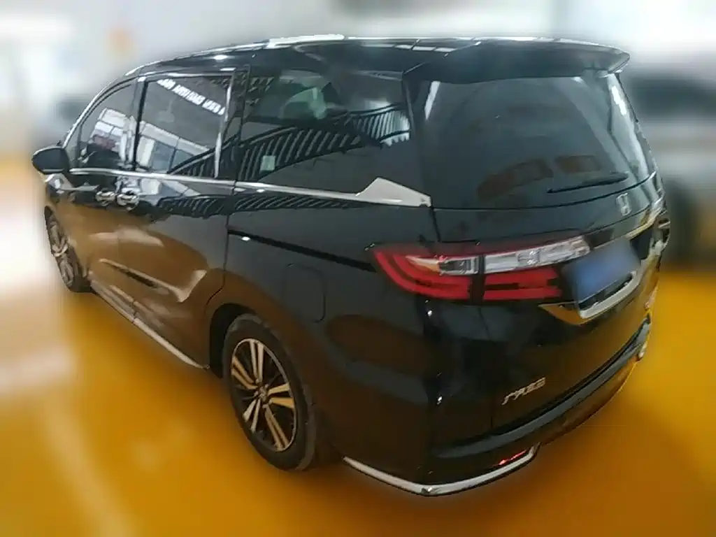 Honda Odyssey — миниатюра 9