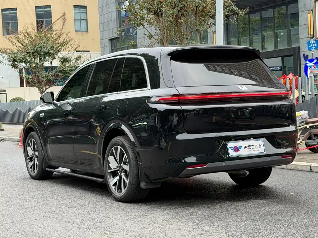 Li Auto Li L8 — миниатюра 4