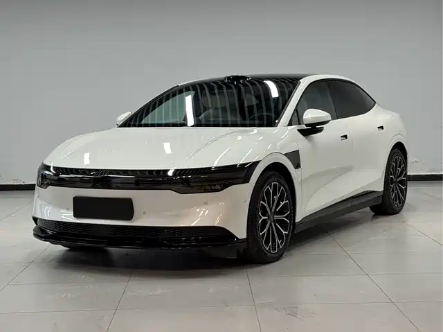 2025 Zeekr 007