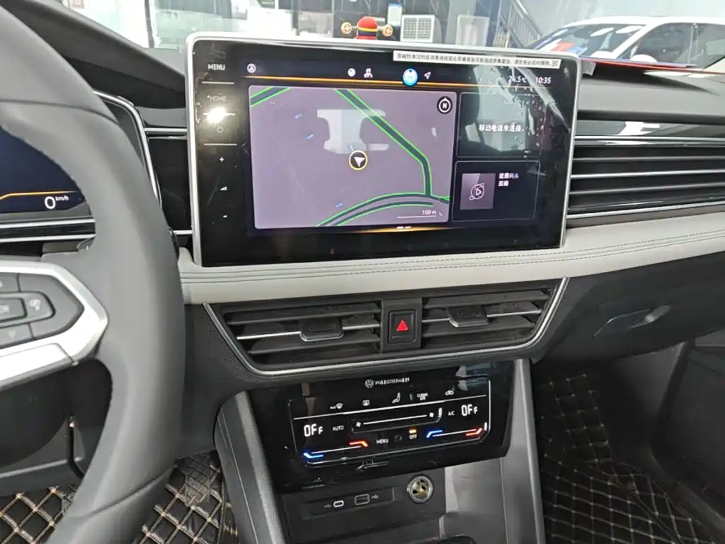 Volkswagen Tiguan L — миниатюра 13