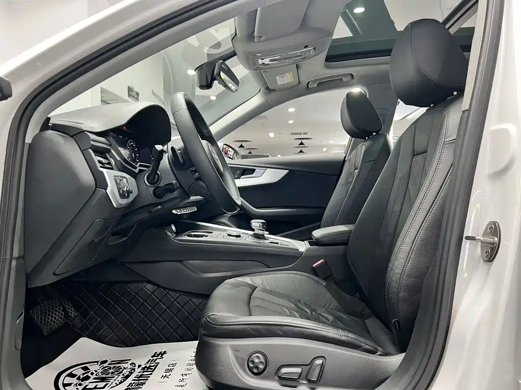 Audi A4L — миниатюра 14