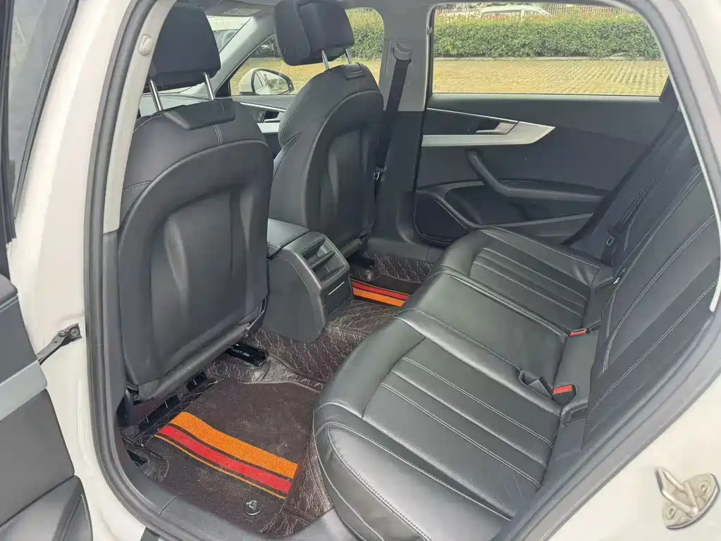 Audi A4L — миниатюра 11