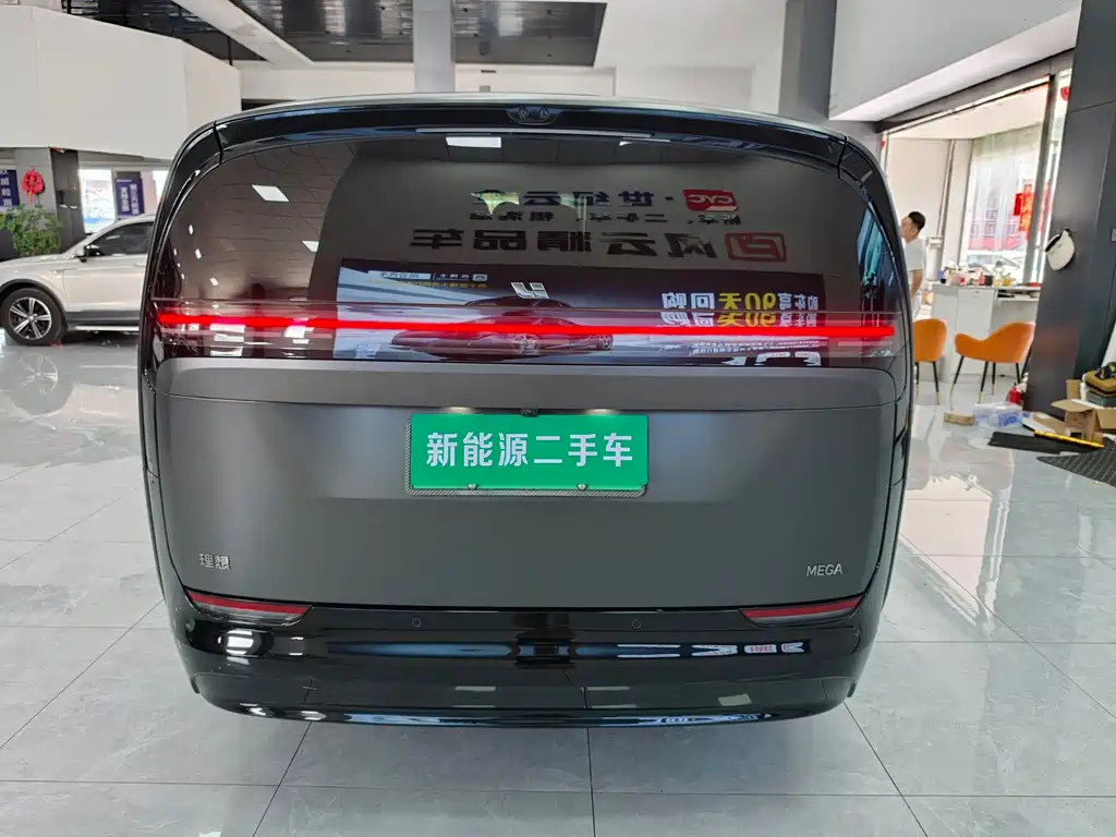 Li Auto Li MEGA — миниатюра 26