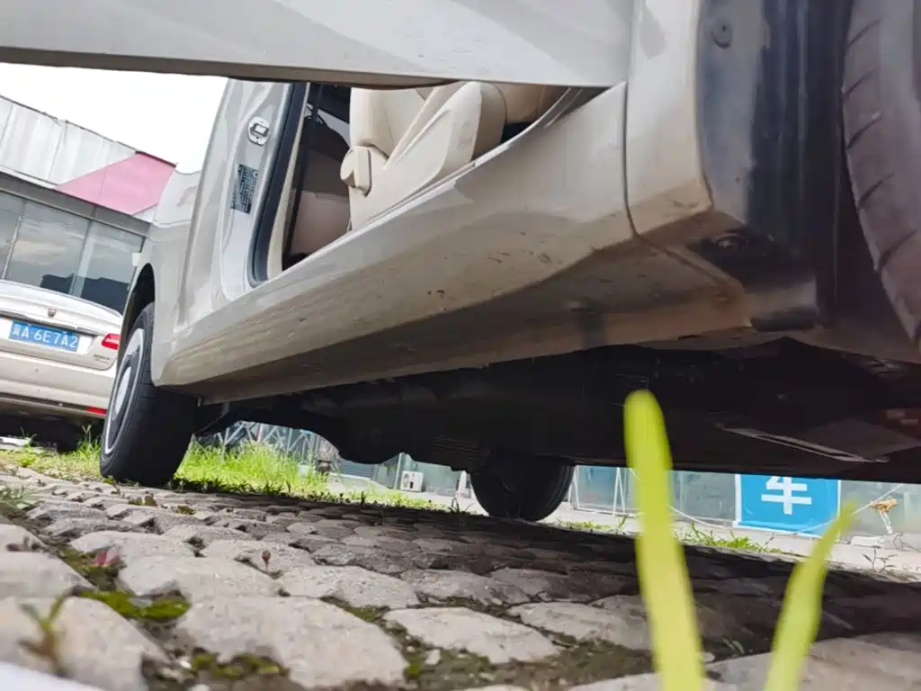 Wuling MINIEV — миниатюра 21