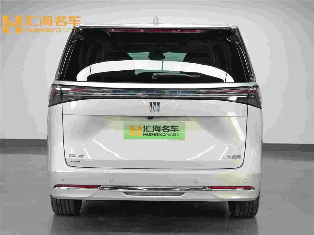 Buick GL8 Hybrid — миниатюра 6