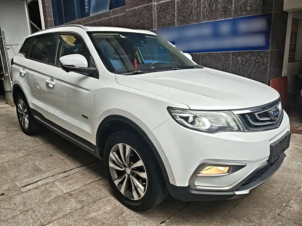 Geely Boyue — миниатюра 4