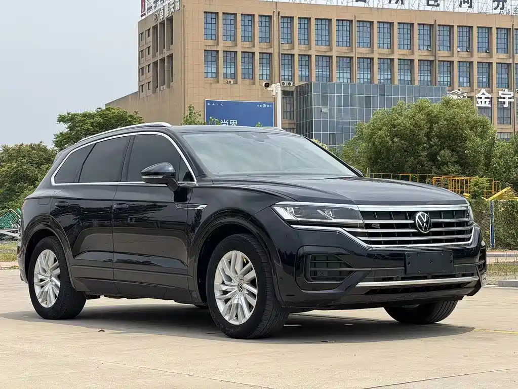 Volkswagen Touareg — миниатюра 4