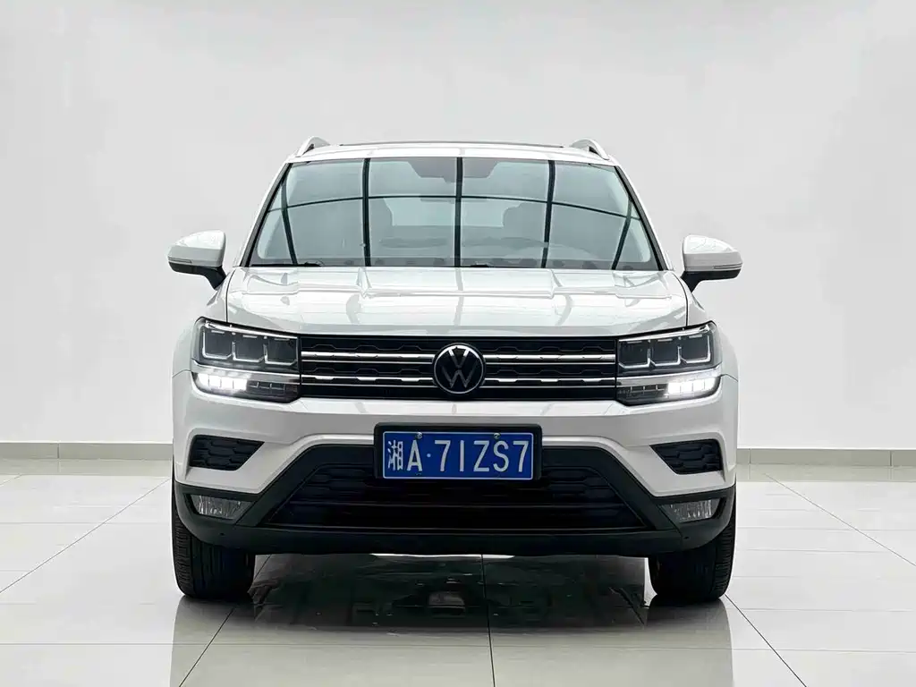 Volkswagen Tharu — миниатюра 6