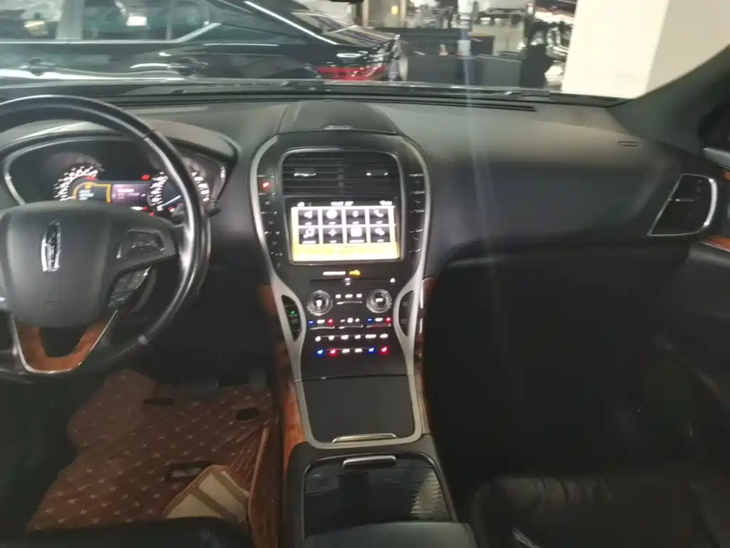 Lincoln MKX — миниатюра 13
