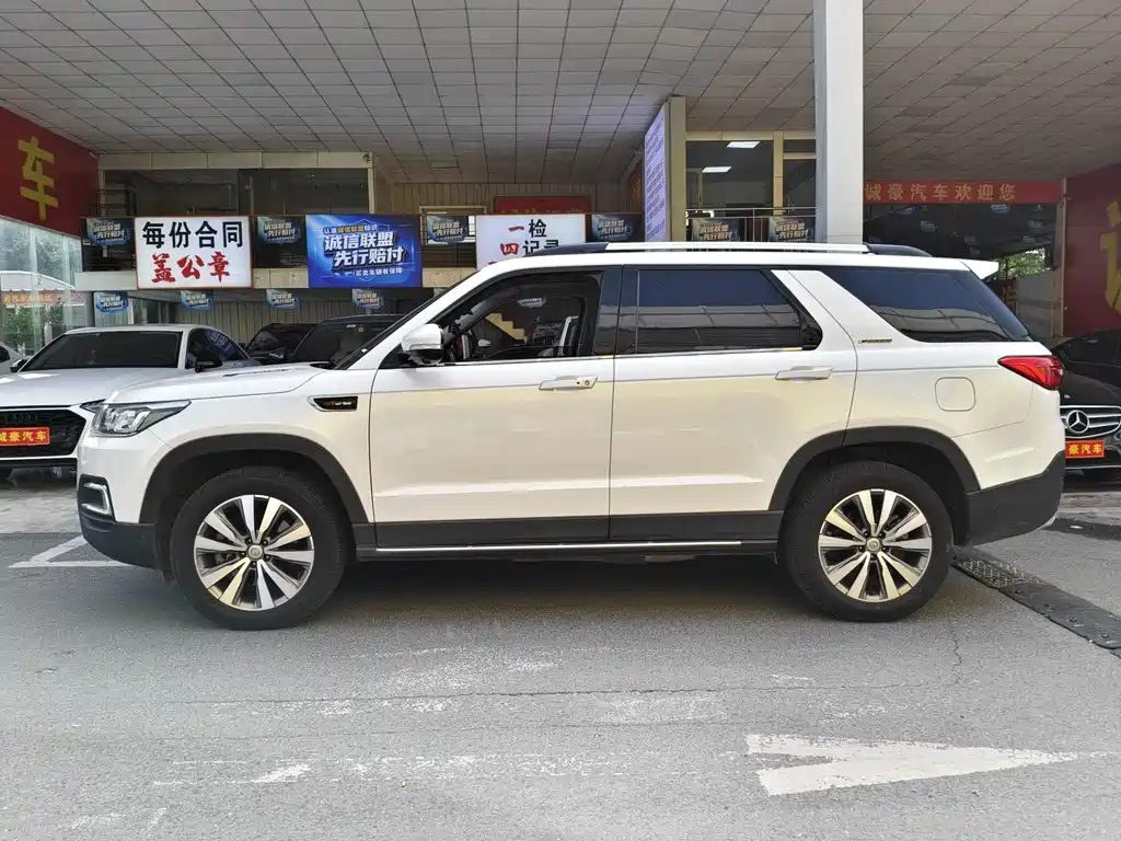 Changan CS95 — миниатюра 12