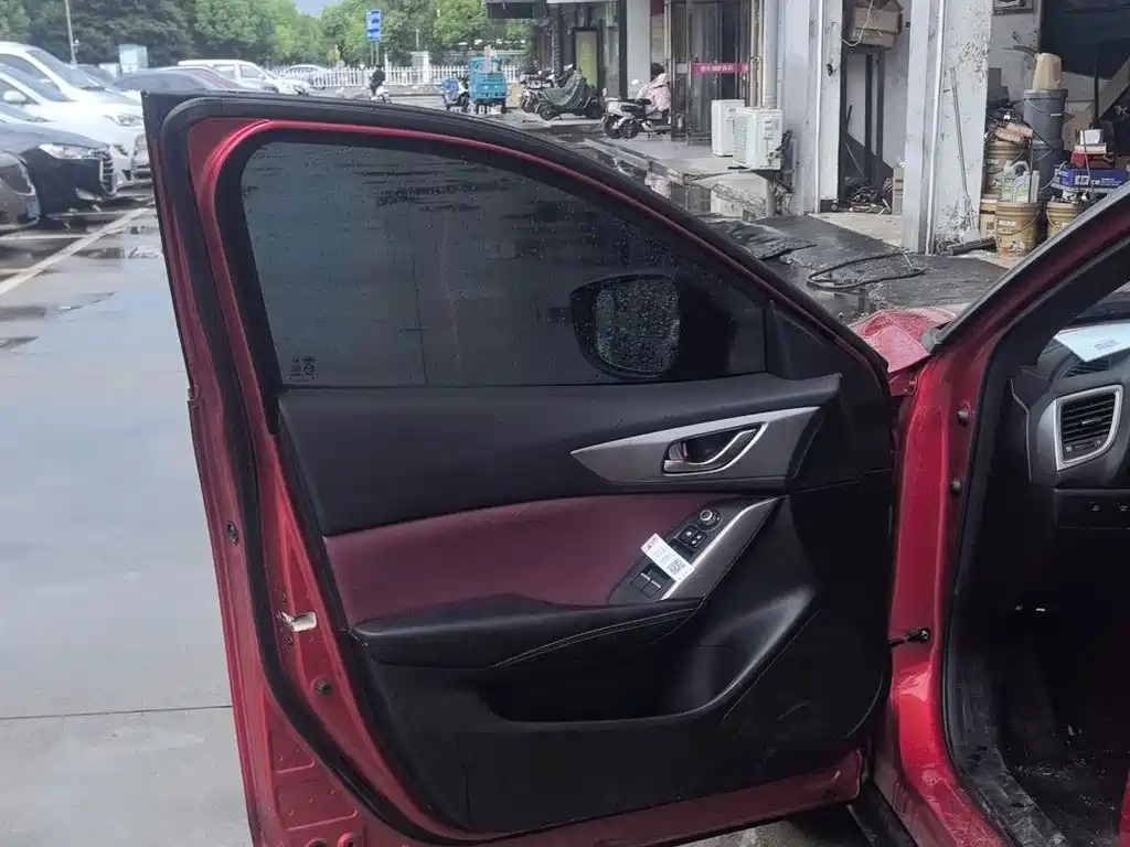Mazda CX-4 — миниатюра 8