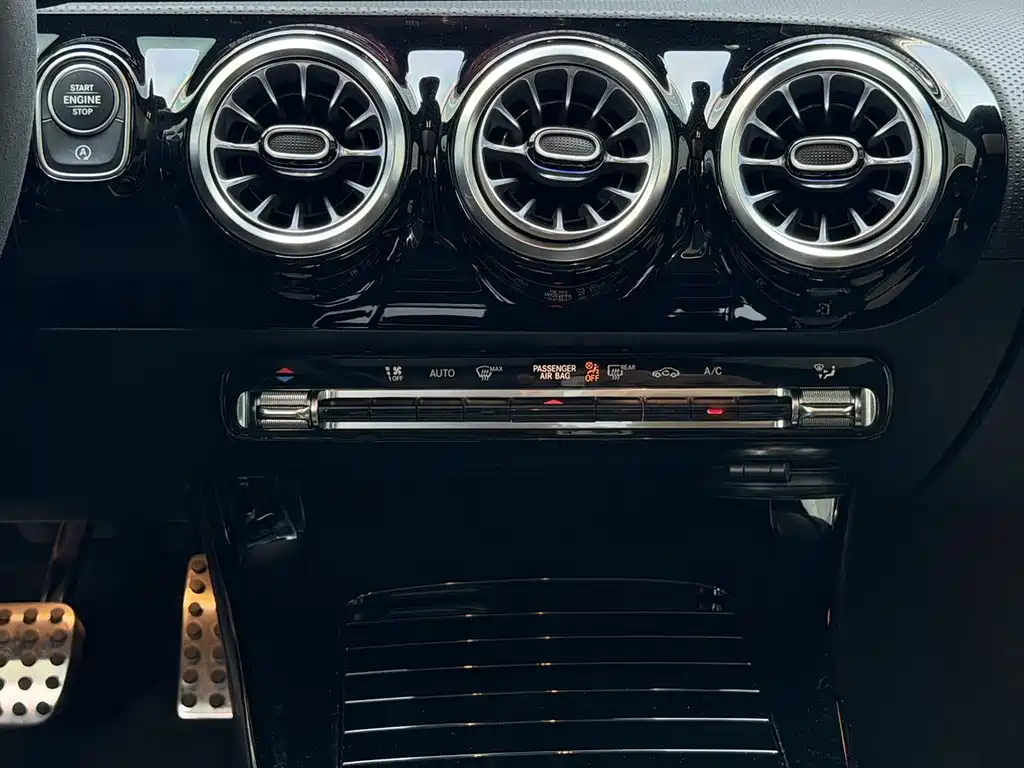 Mercedes-Benz A-Class AMG (Import) — миниатюра 10