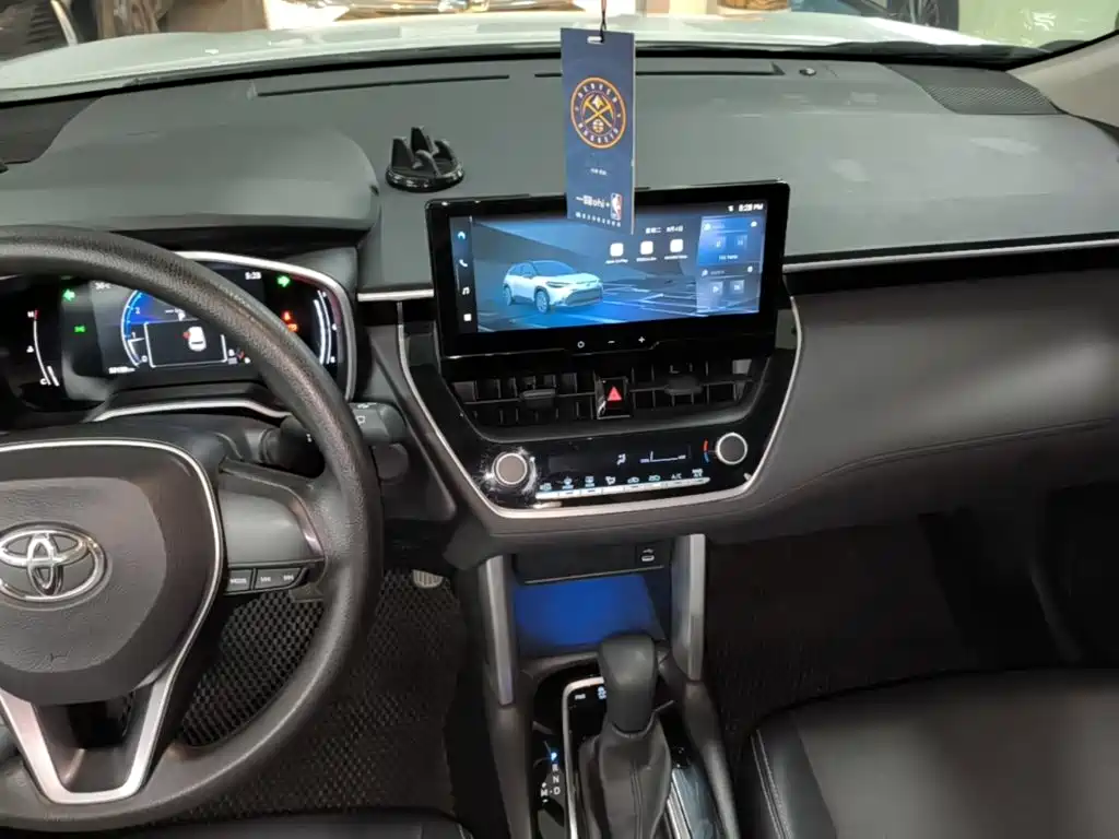 Toyota Frontlander — миниатюра 10