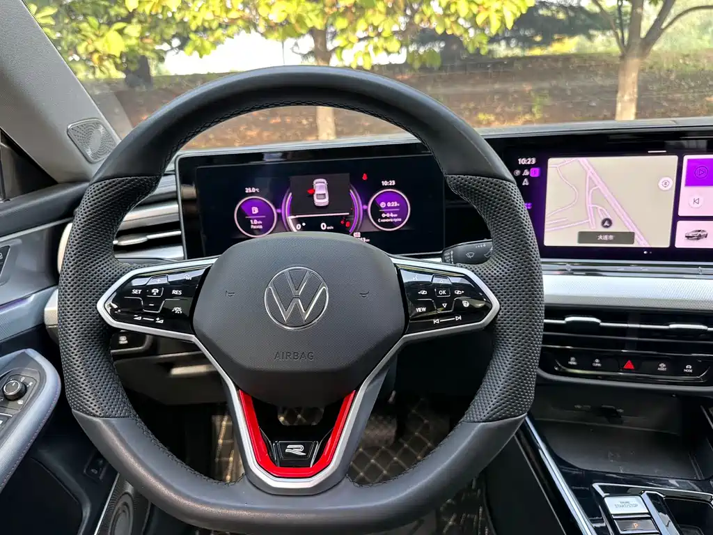 Volkswagen Lamando — миниатюра 12