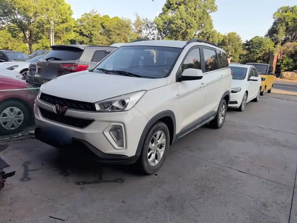 Wuling Hongguang S3 — миниатюра 2