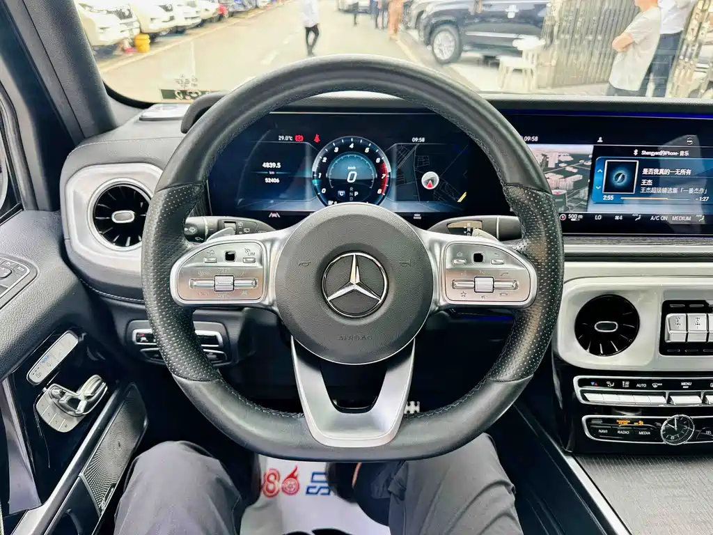 Mercedes-Benz G-Class — миниатюра 6