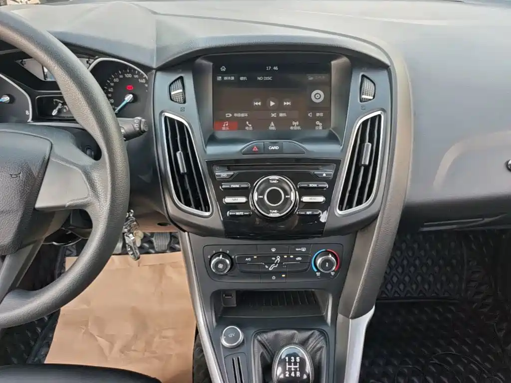 Ford Focus — миниатюра 13