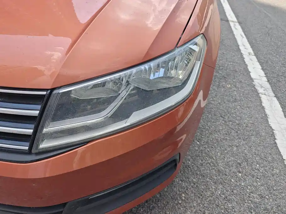 Volkswagen Santana — миниатюра 5