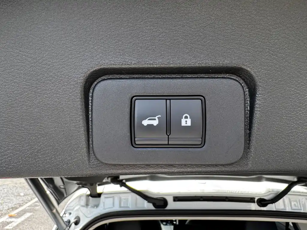 Nissan X-Trail — миниатюра 24