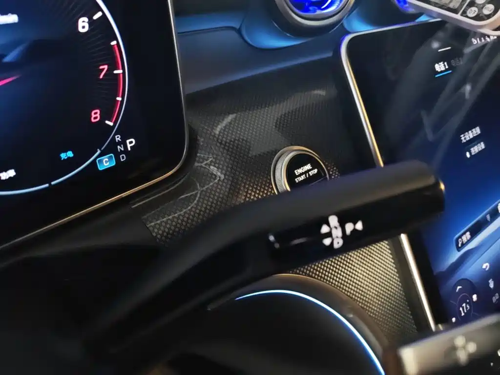 Mercedes-Benz C-Class — миниатюра 14