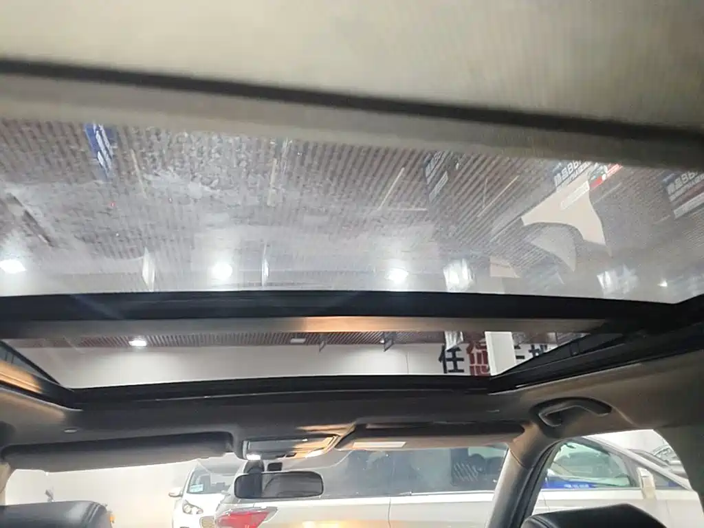 Honda UR-V — миниатюра 18