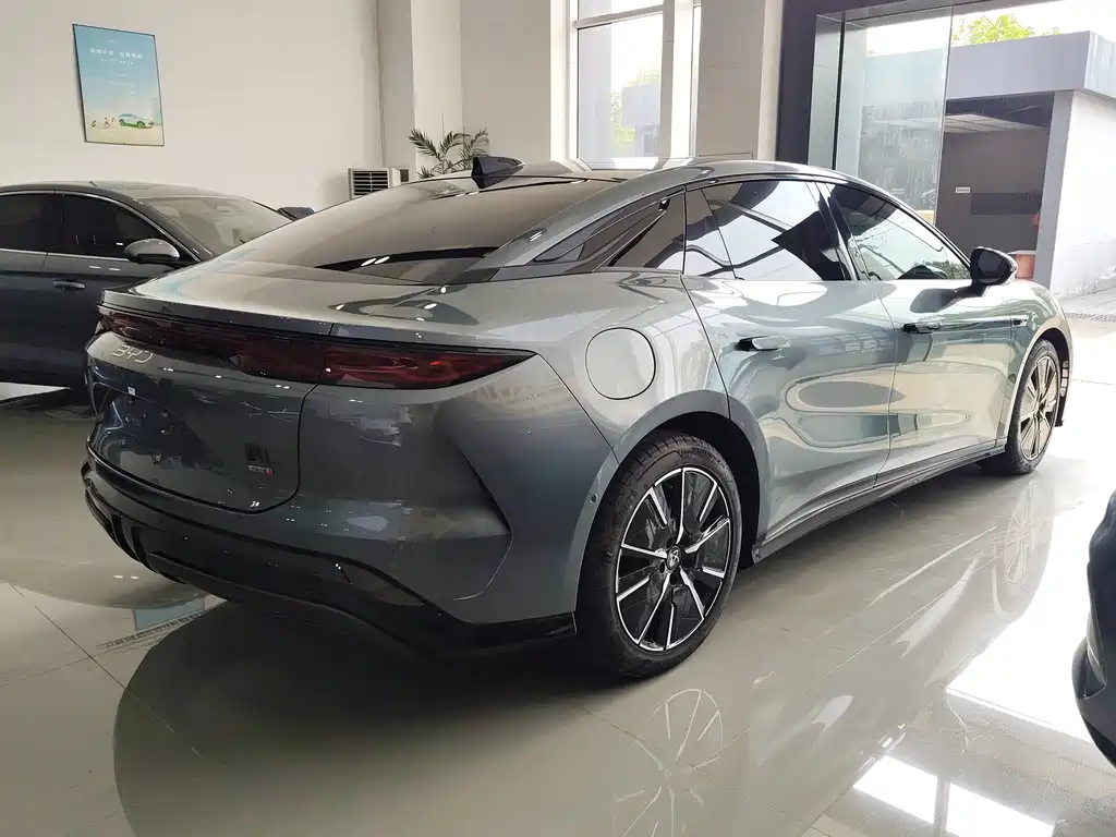 BYD Han L — миниатюра 4