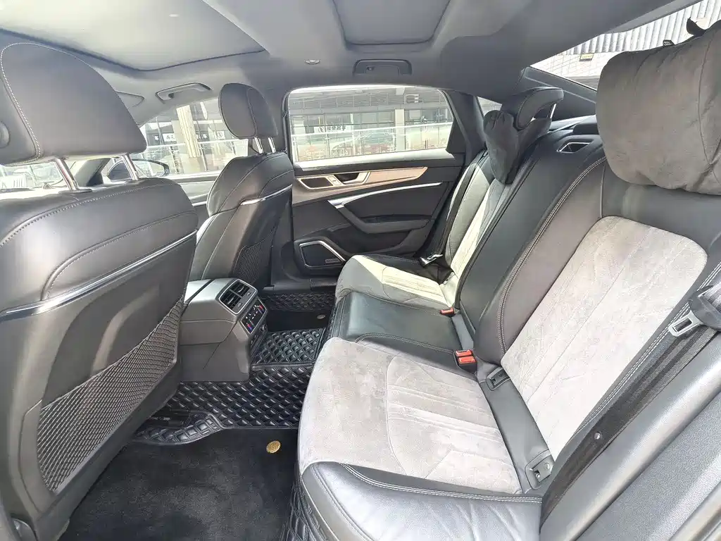 Audi A6L — миниатюра 4
