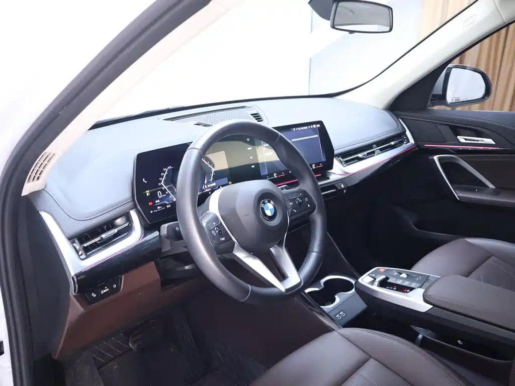 BMW X1 — миниатюра 11