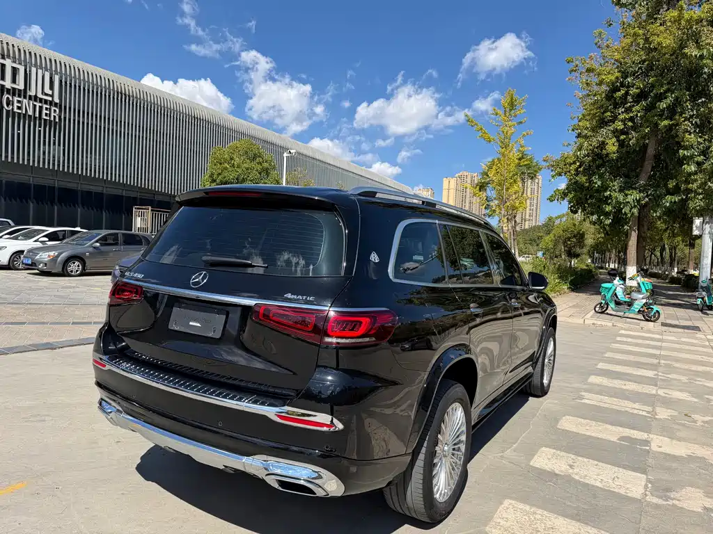 Mercedes-Benz GLS — миниатюра 12