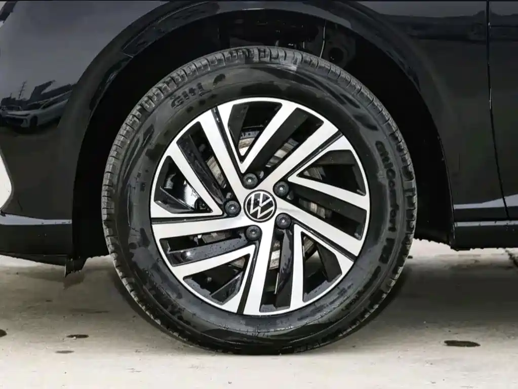Volkswagen Lavida — миниатюра 7