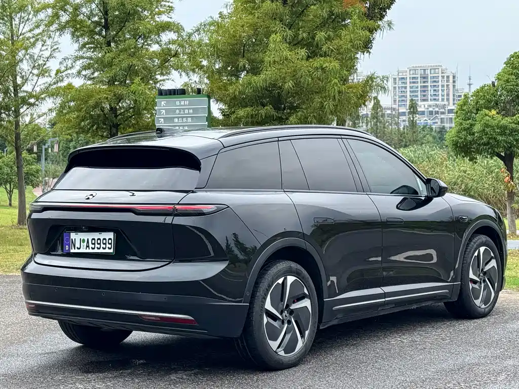 NIO ES6 — миниатюра 7