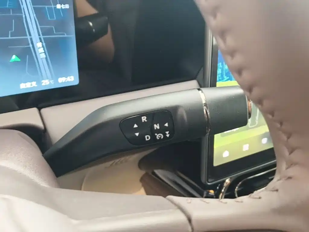Leapmotor Leapmotor C11 — миниатюра 14