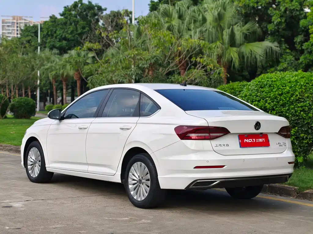 Volkswagen Lavida — миниатюра 12