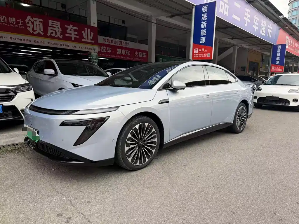 Nissan N7