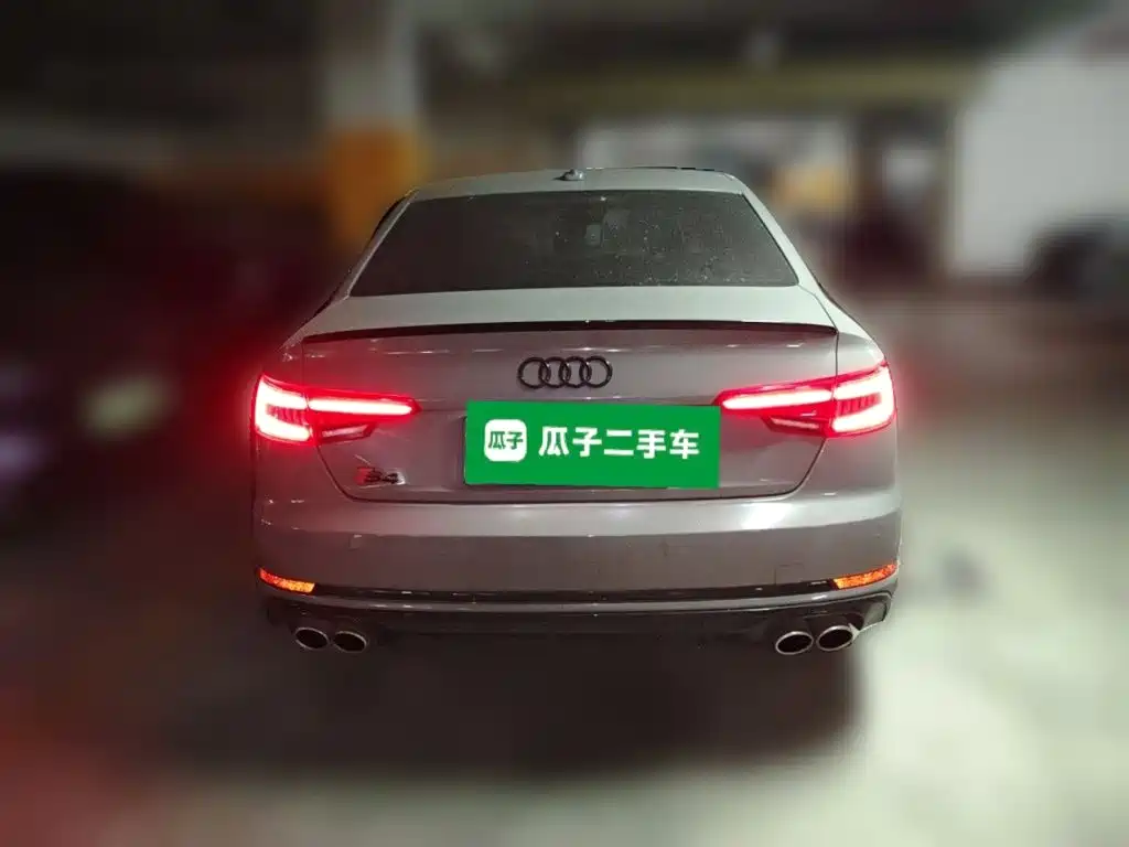 Audi A4L — миниатюра 3
