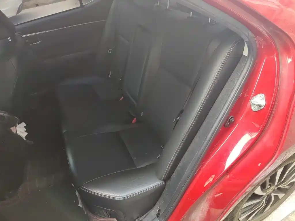 Toyota Corolla — миниатюра 15