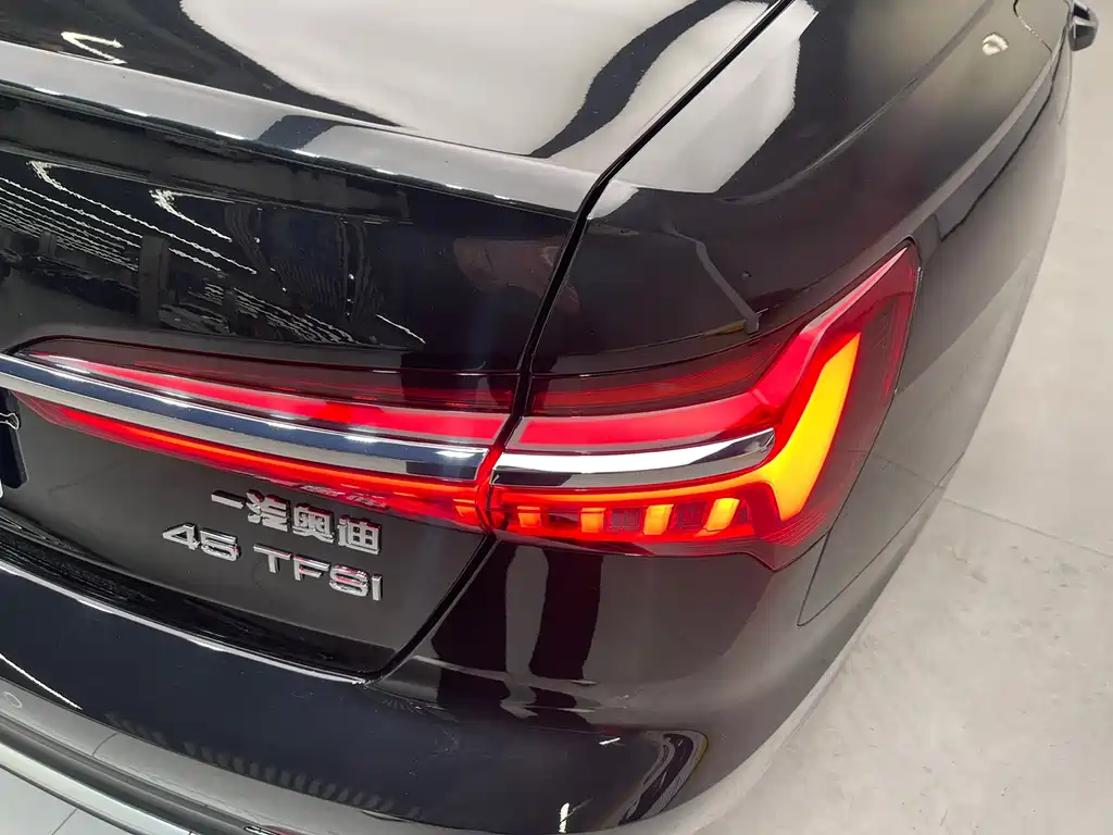 Audi A6L — миниатюра 21