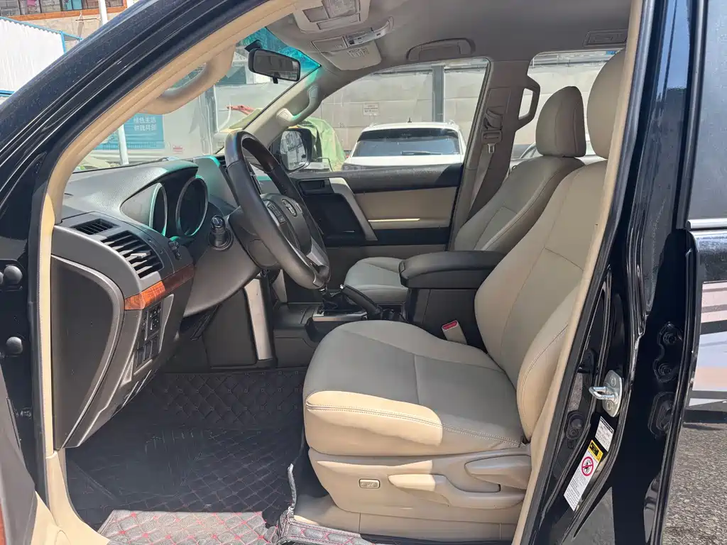 Toyota Prado (Import) — миниатюра 4