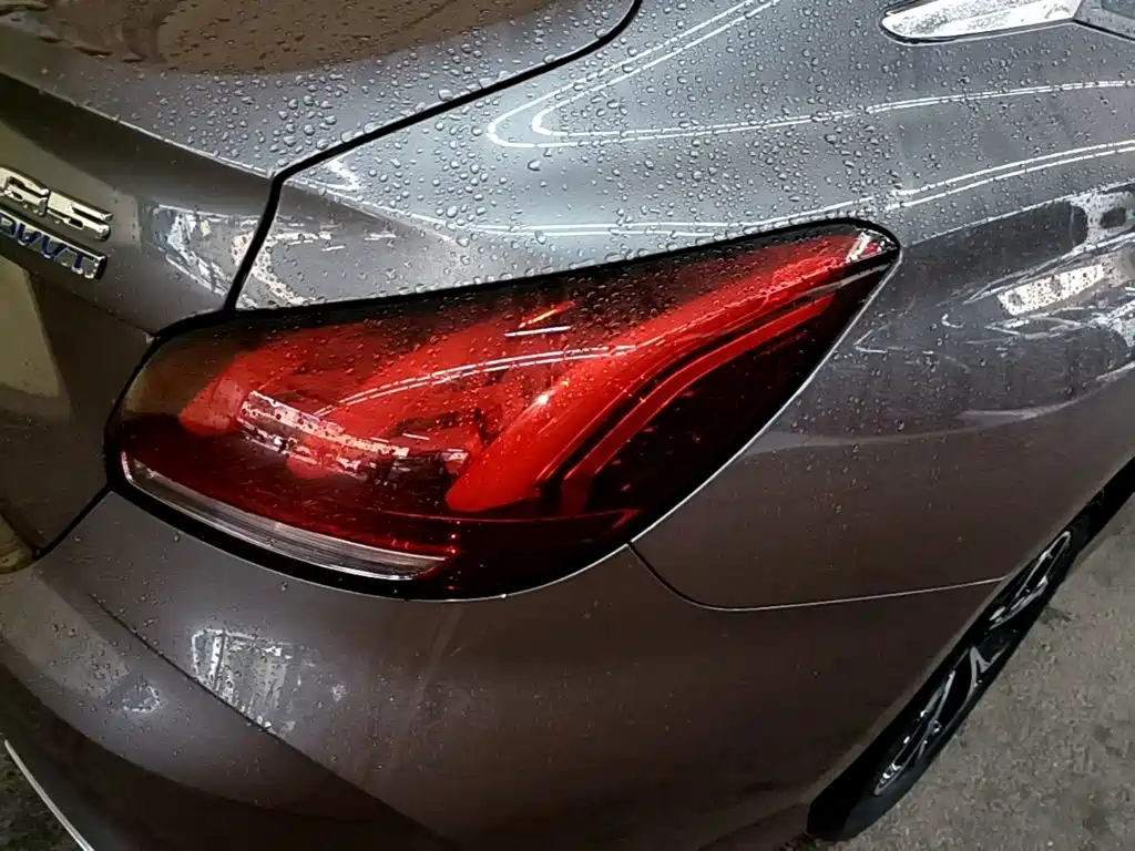 MG MG5 — миниатюра 8
