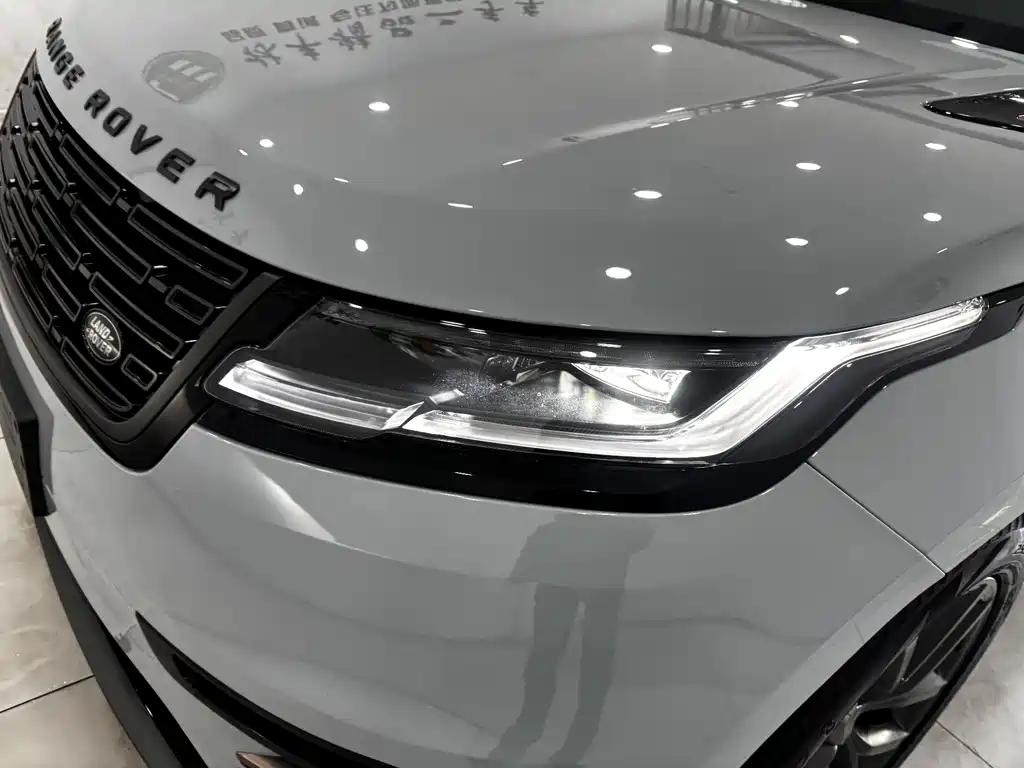 Land Rover Range Rover Velar 2024 Dynamic SE